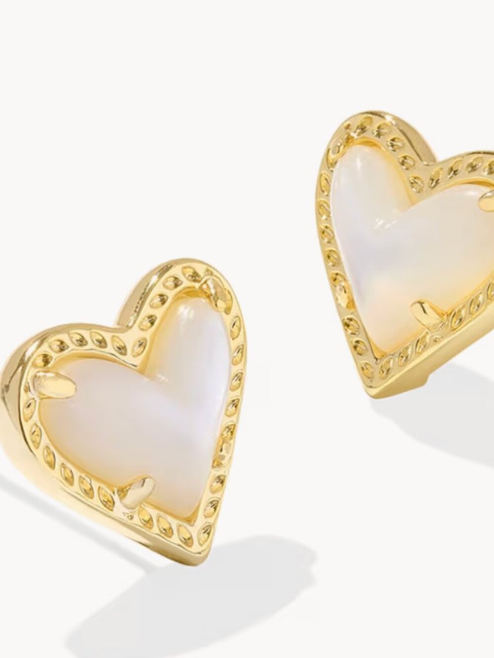 NWT and pouch Ari Heart Gold Stud Earrings in Ivory Mother-of-Pearl